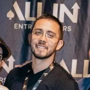 Meet your Posher, Jairo